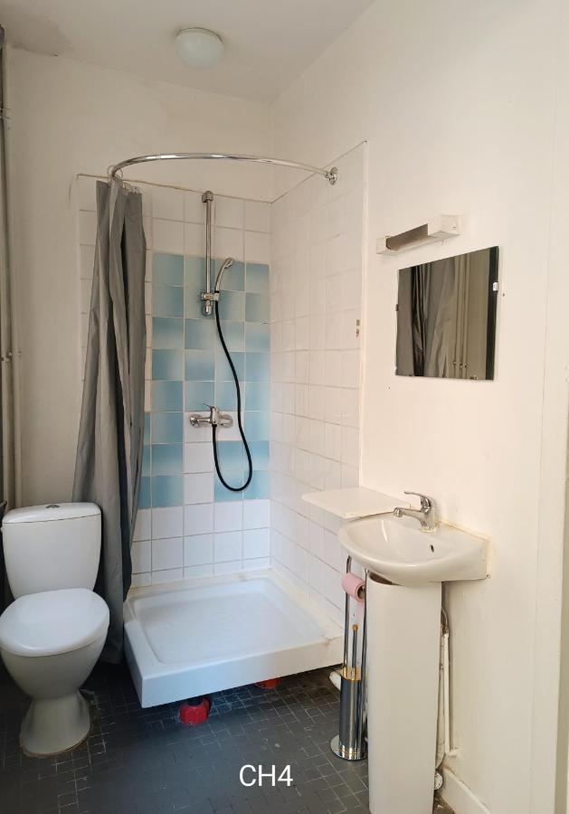 Hotel Le Fontenoy Provins Bagian luar foto