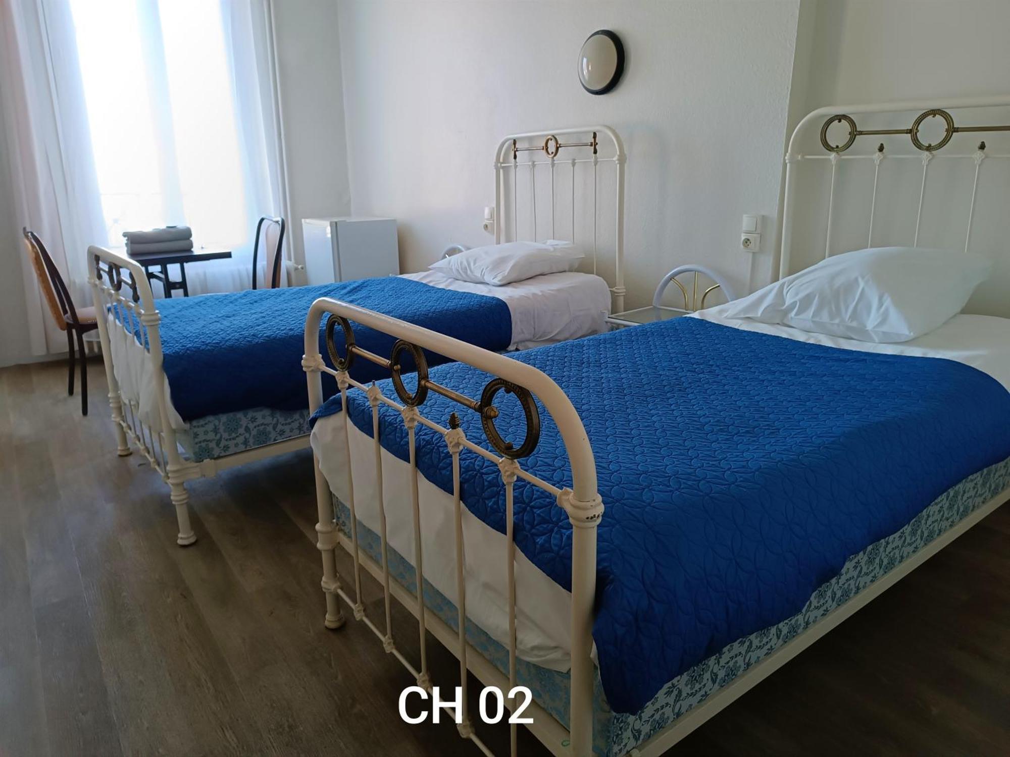 Hotel Le Fontenoy Provins Bagian luar foto